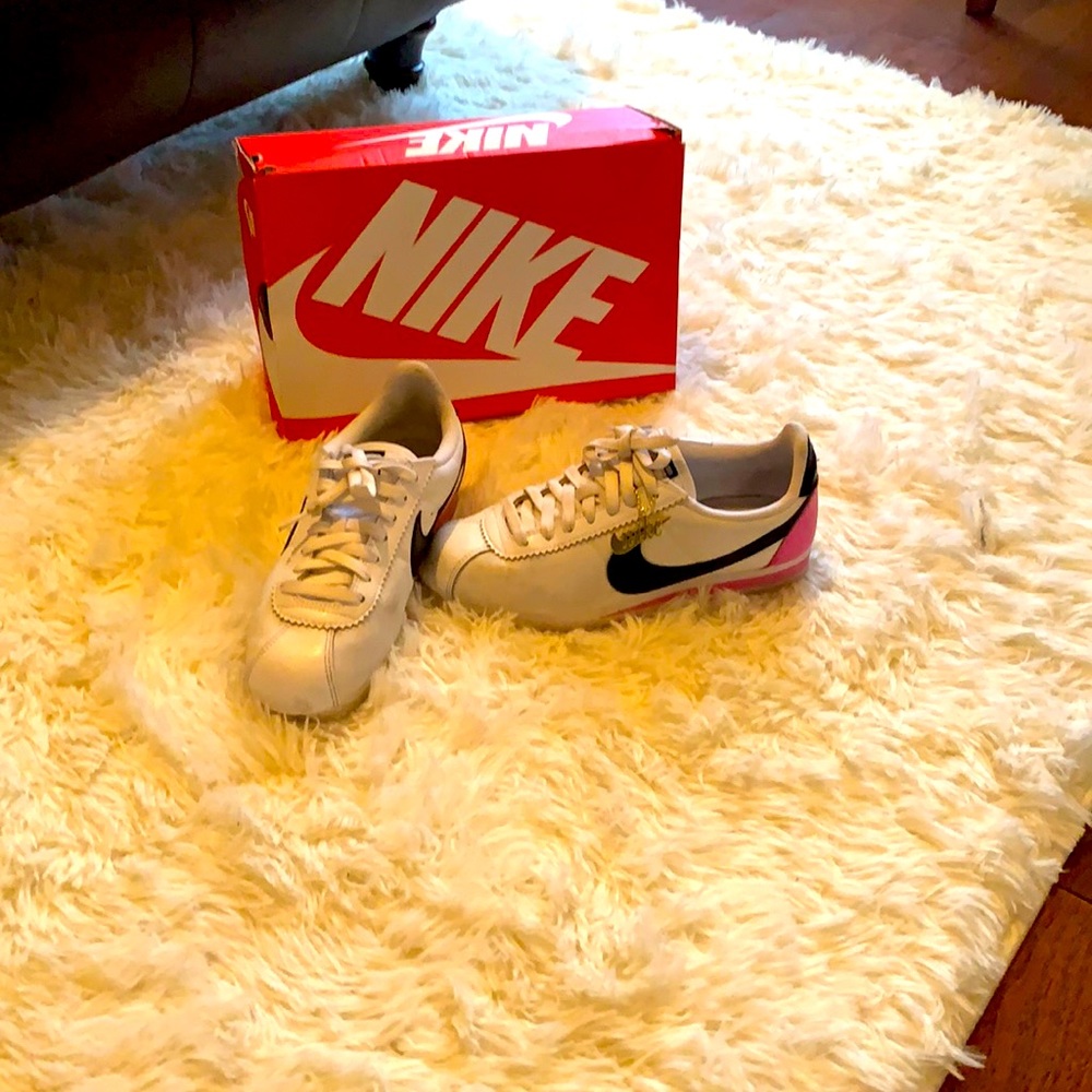 Nike Classic Cortez sneakers